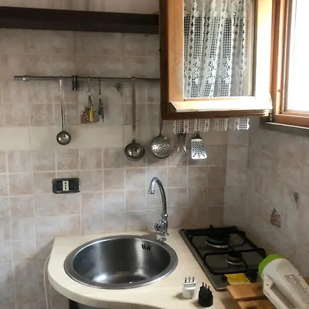 Apartment Con Piscina Stefanie *